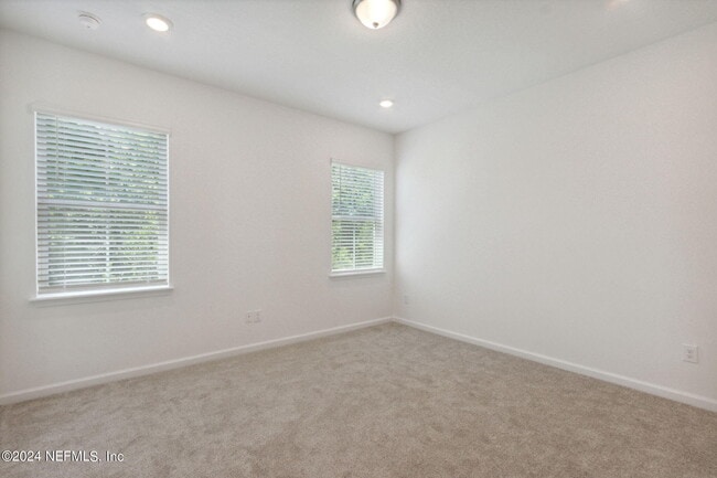 Building Photo - 65 Mellowood Ln
