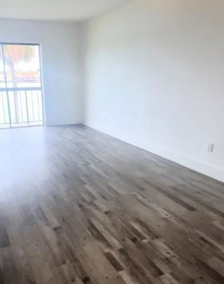 Building Photo - 6715 W 26th Dr