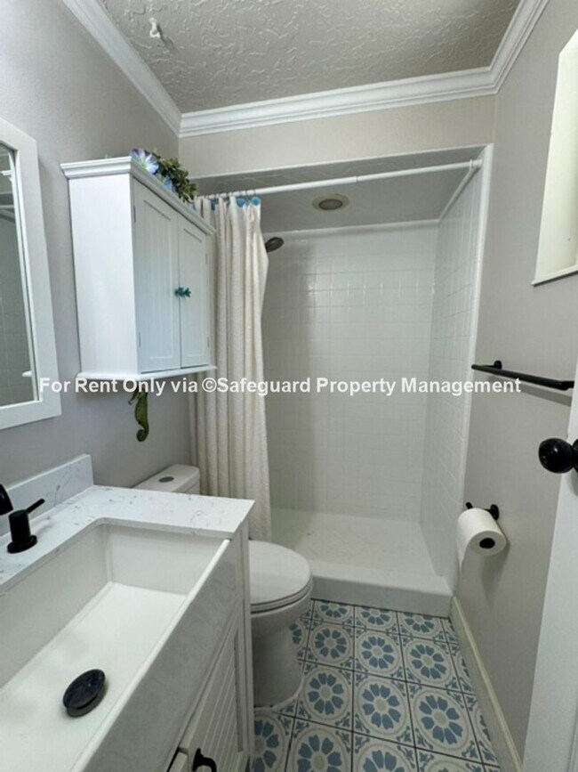 Building Photo - Spacious West Jordan Home on Large Corner Lot