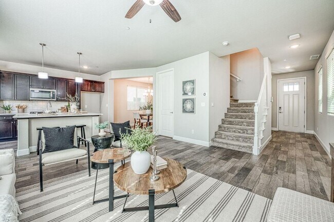 Building Photo - Stunning Granville Home in Copper River Canvas Gated Community!