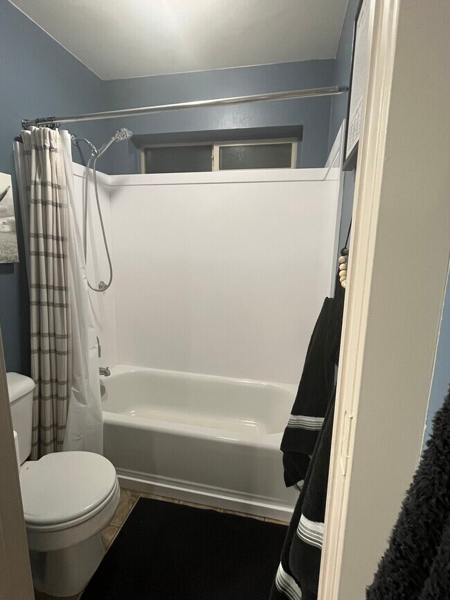 Building Photo - 7552 Lexi Loop