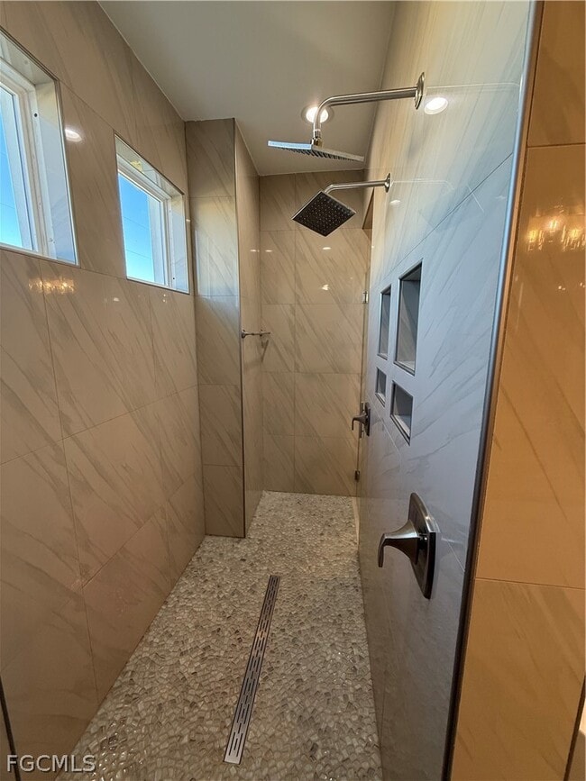 Building Photo - 3013 4th St W