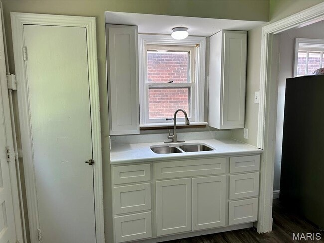 Building Photo - 1422 Tamerton Ave