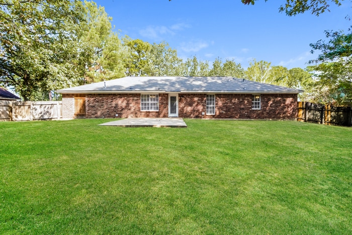 Building Photo - 145 Bellegrove Cir