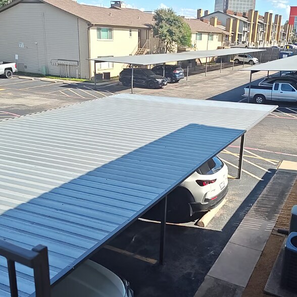 Building Photo - 10650 Steppington Dr