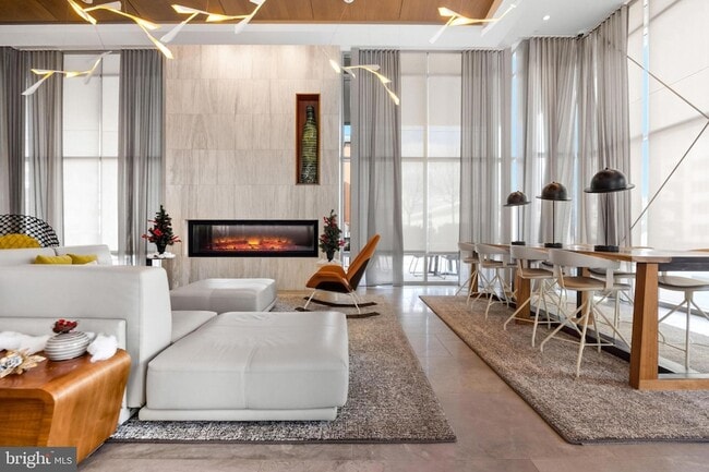 Building Photo - 145 Riverhaven Dr