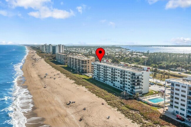 Building Photo - 10152 S Ocean Dr