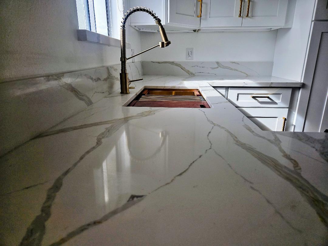 Building Photo - 141 Greentree Ln