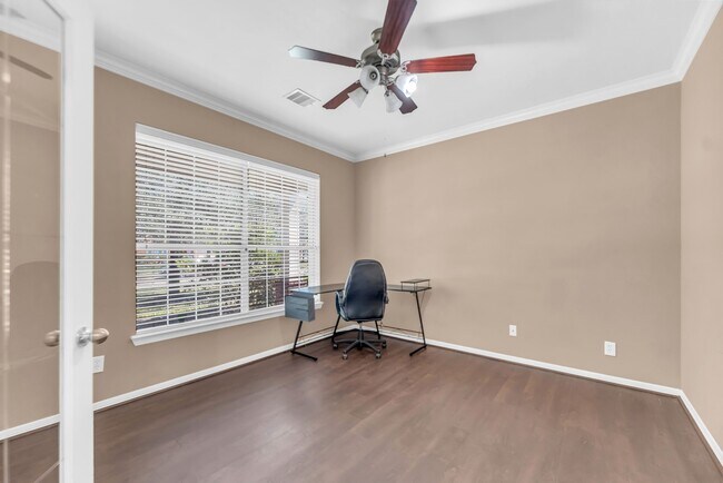 Building Photo - 11631 Trail Point Dr