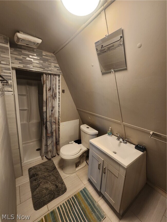 Building Photo - 16412 Talford Ave