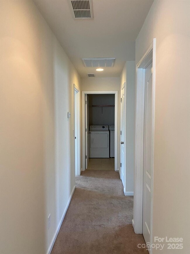 Building Photo - 14425 Green Birch Dr