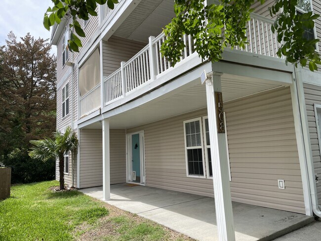 Primary Photo - 1508 Parks Ave