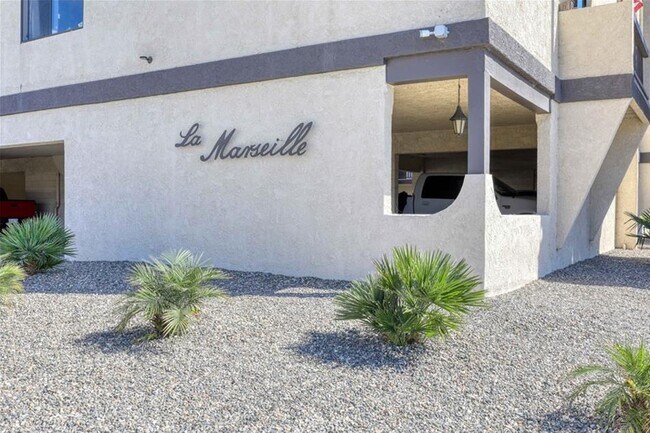 Primary Photo - La Marcelle Apartments
