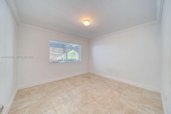 Building Photo - 13220 SW 84th Ave