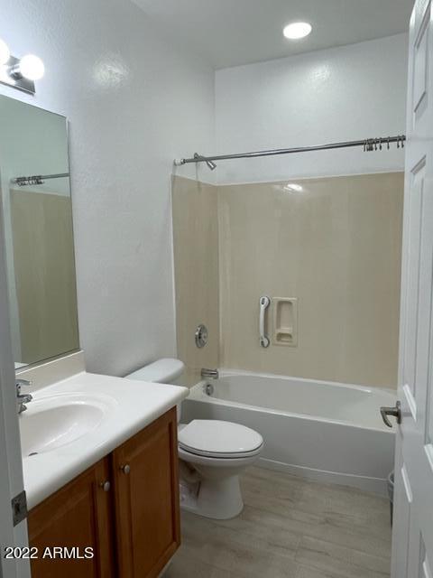 Building Photo - 1663 W Morse Dr