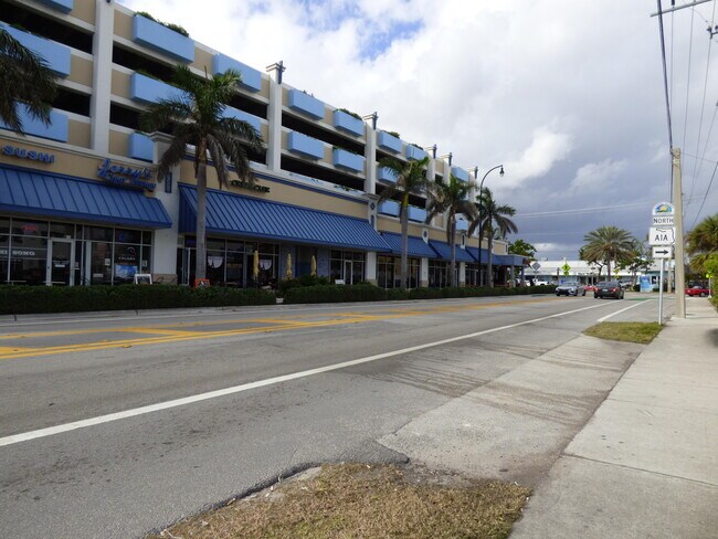 Building Photo - 2060 NE 1st St