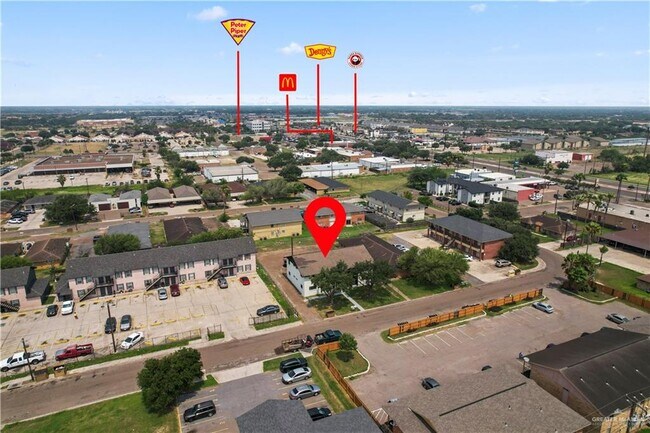 Building Photo - 211 Gastel Cir