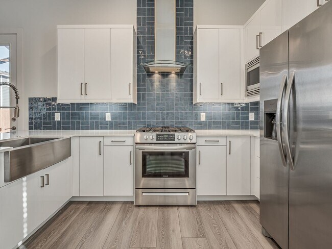 Building Photo - Beautiful New Construction Home in Oklahom...