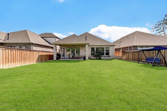 Building Photo - 4221 Davis Oak Dr
