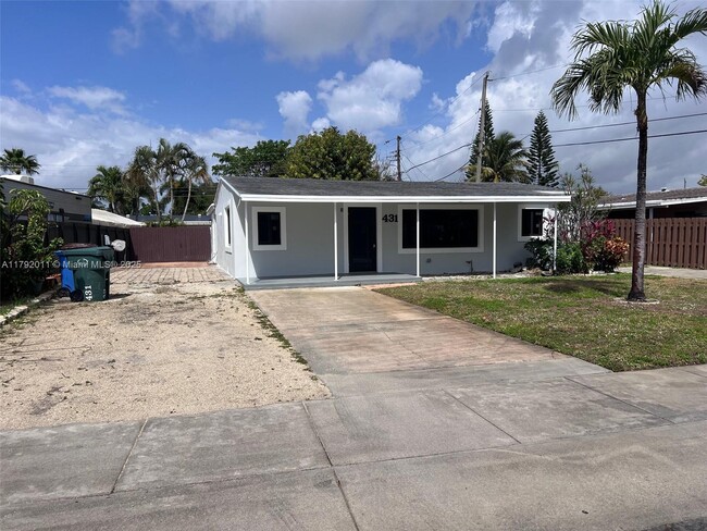 Building Photo - 431 NE 58th Ct