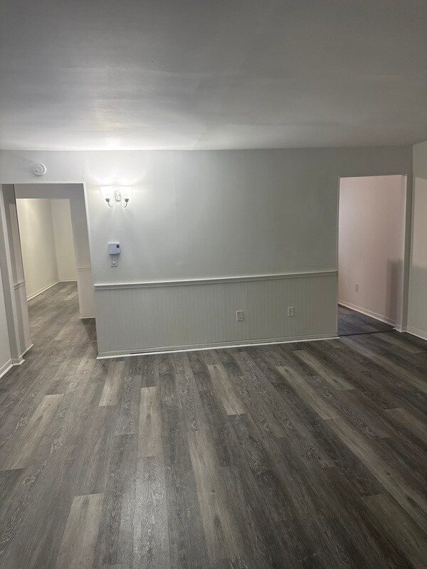 Building Photo - 21 Bleecker Pl