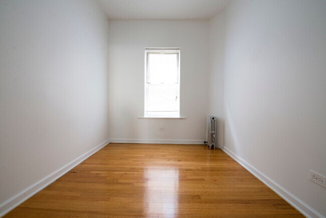 Building Photo - 7953-59 S Dobson Ave Chicago, IL 60619