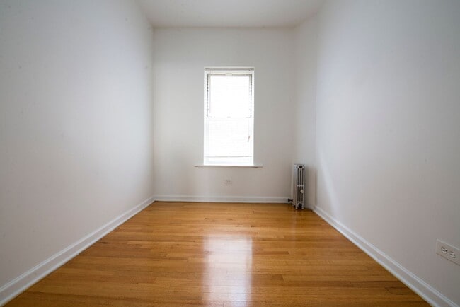 Building Photo - 7953-7959 S Dobson Ave