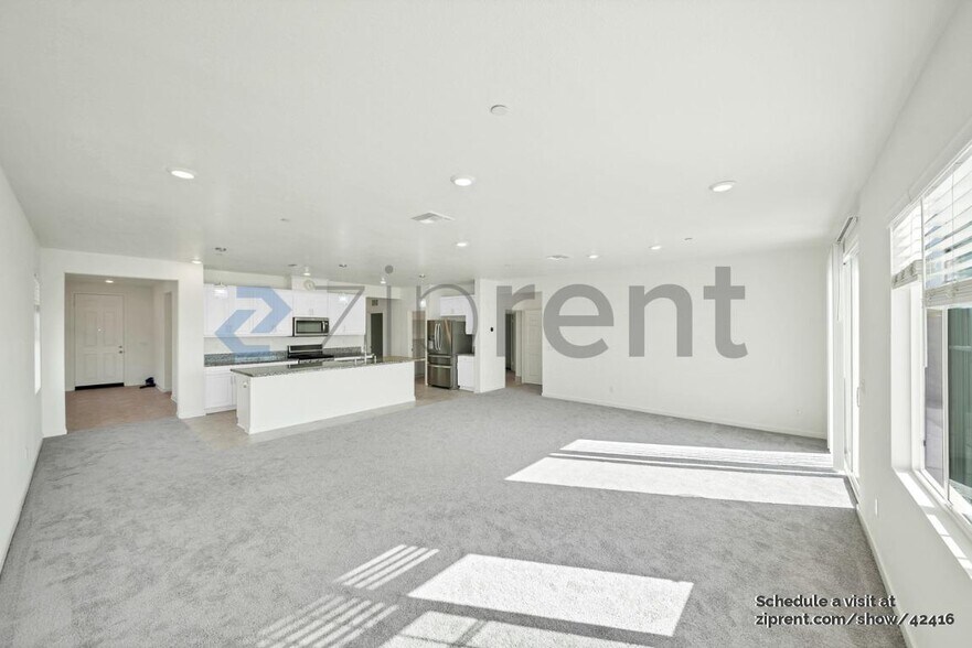 Building Photo - 41207 Alegria Ln