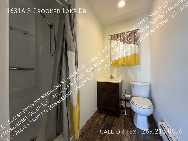Building Photo - 1631A S Crooked Lake Dr-