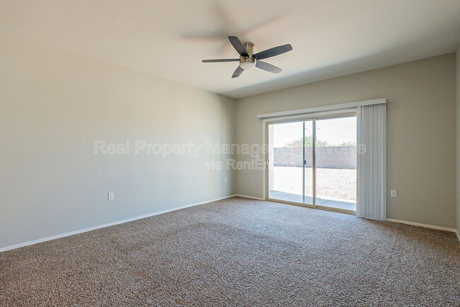 Building Photo - 3032 N 310th Ln