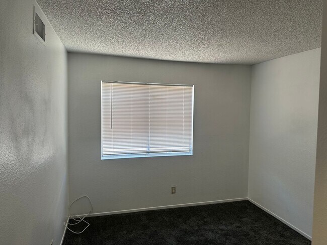 Building Photo - 7703 Salishan Dr