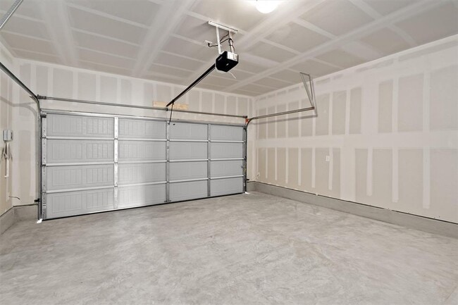 Building Photo - 2713 Towy Rd