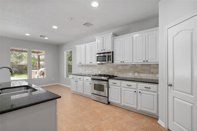 Building Photo - 25303 Hall Meadow Ln