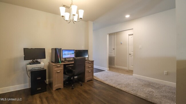 Building Photo - 16509 Lexington Ct
