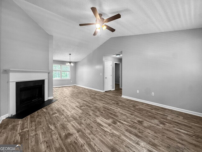 Building Photo - 368 Wesley Mill Pl