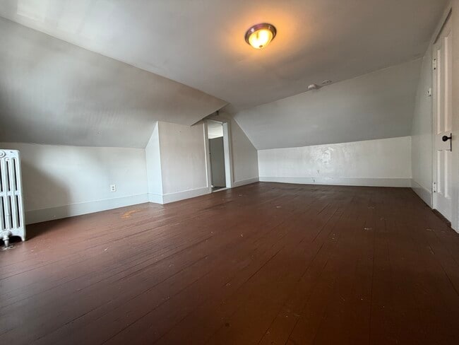 Living Room - 28 Newbury St