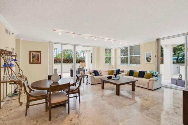 Building Photo - 3700 S Ocean Blvd