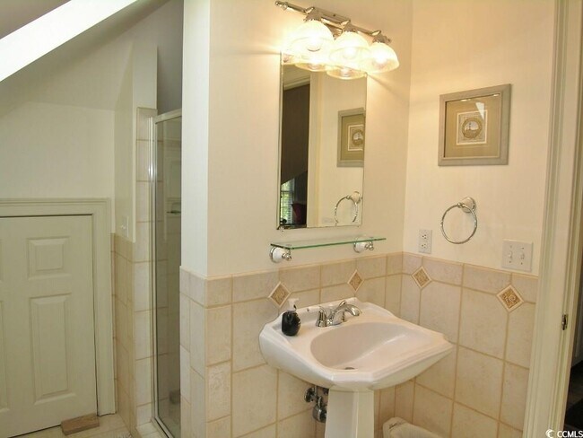 Building Photo - 44 Tillersplow Ct