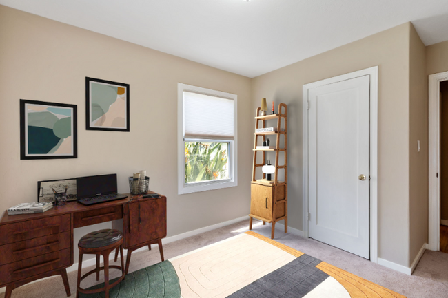 Building Photo - 354 Lagomarsino Way