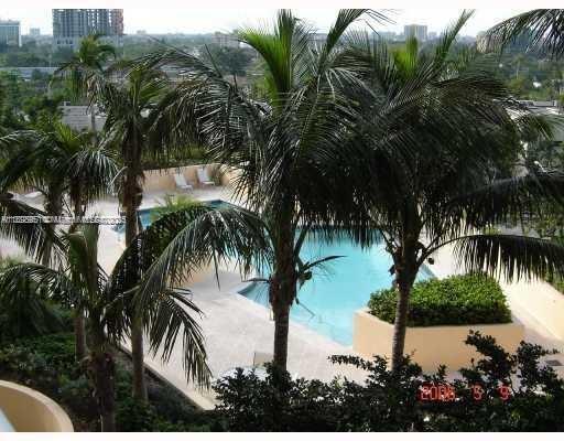 Building Photo - 2475 Brickell Ave
