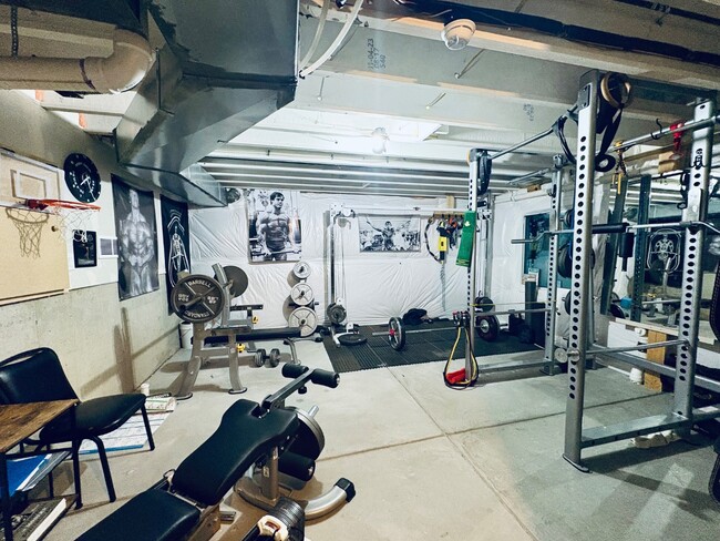 Building Photo - Nearly-New 4-Bed in Terrain with Deck, Office, and Resort-Style Amenities