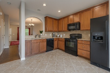 Building Photo - 213 Spring Gardens Dr