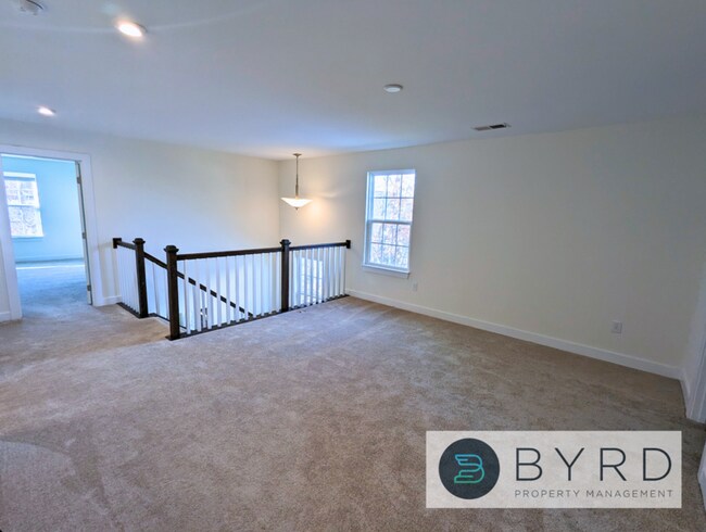 Building Photo - 15700 Cambria Cove Blvd