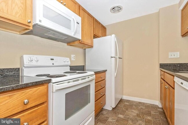 Building Photo - 18113 Kilrush Ct