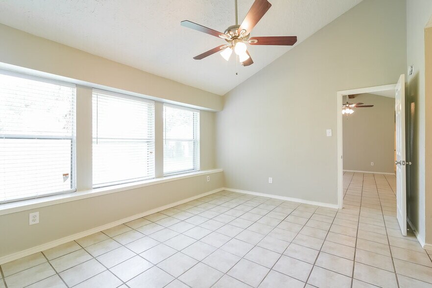 Building Photo - 22514 Dabney Manor Ln