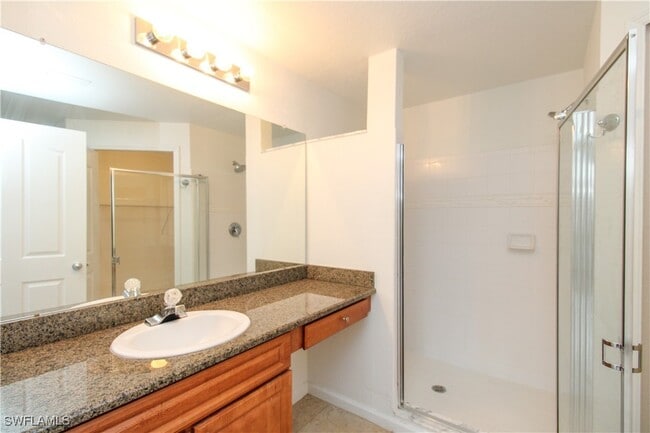 Building Photo - 13010 Positano Cir