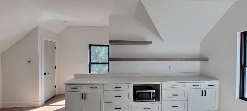 Building Photo - 2133 N Talbott St