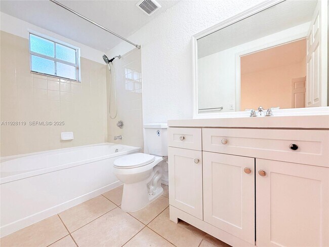 Building Photo - 308 Belmont Ln