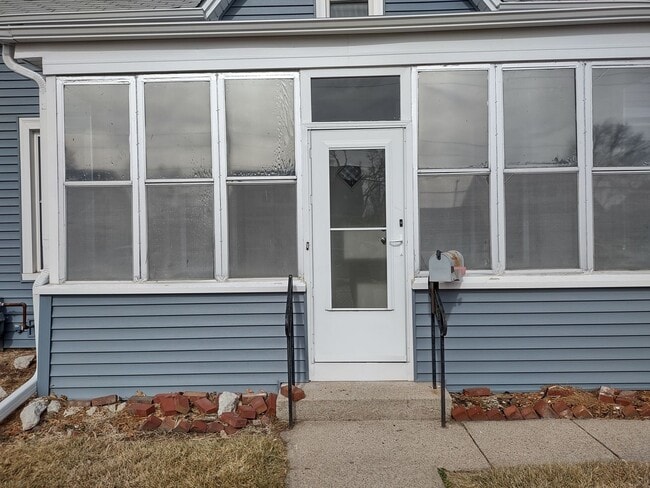 Primary Photo - Spacious Blue house with lots of charm.