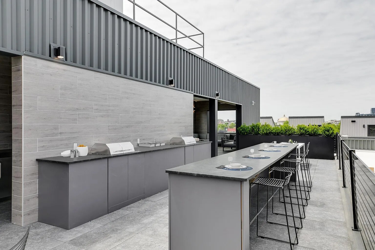 Building Photo - 860 N 3rd St